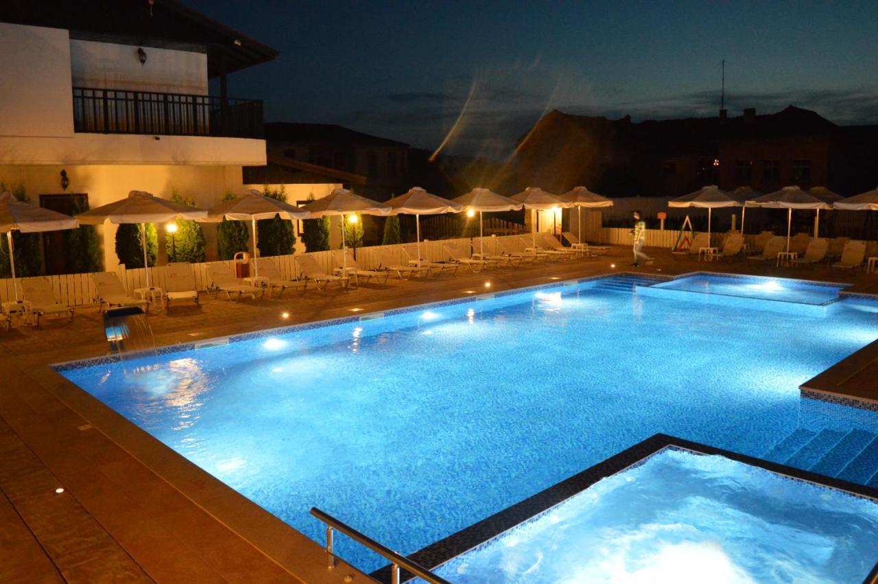 Guest House Bukor Shtepi Mandrica Exterior photo